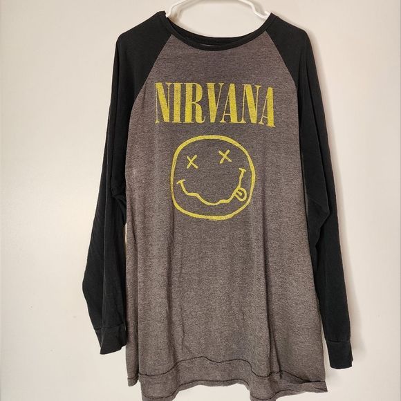 Nirvana smiley face tee 2xl grey black distressed - Picture 1 of 8